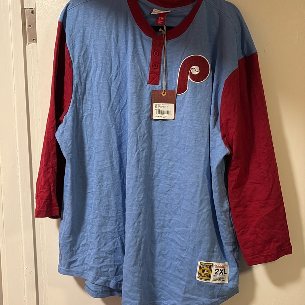 Mitchell & ness Phillies shirt NWT